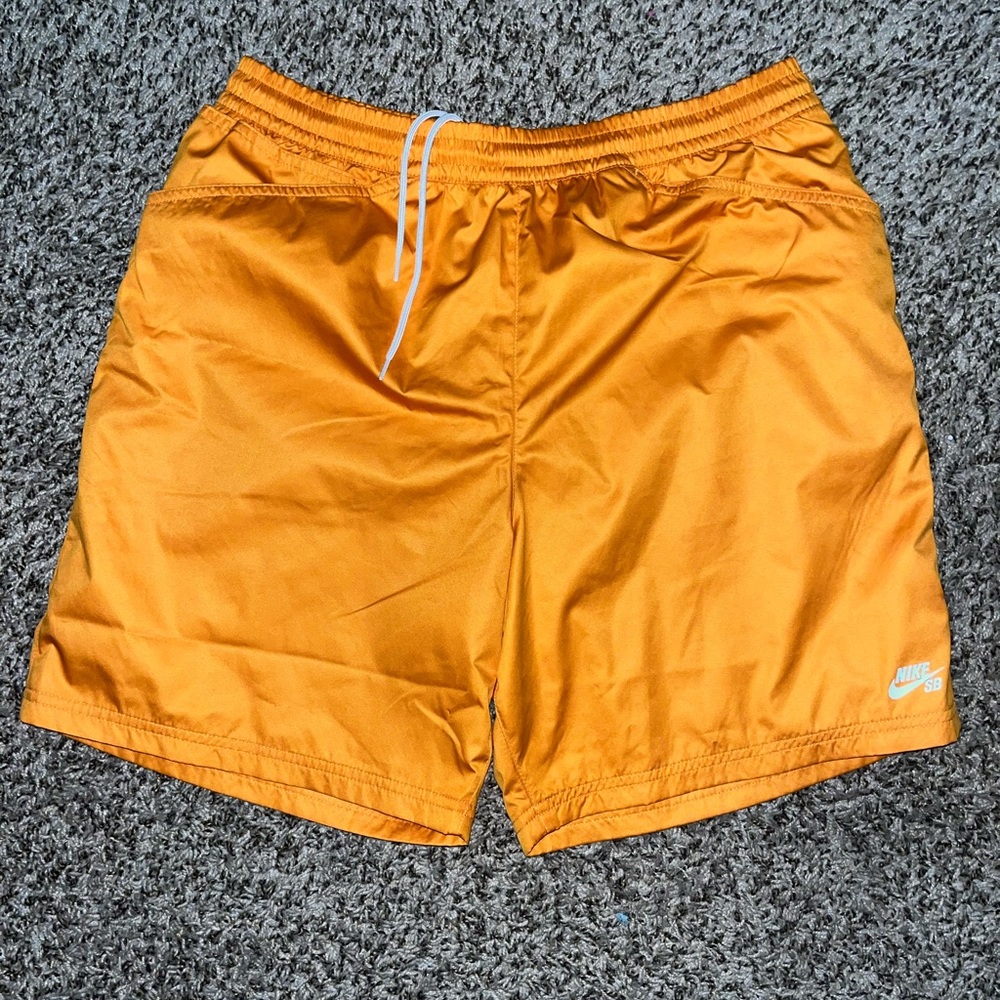Nike Sb Nylon shorts Orange